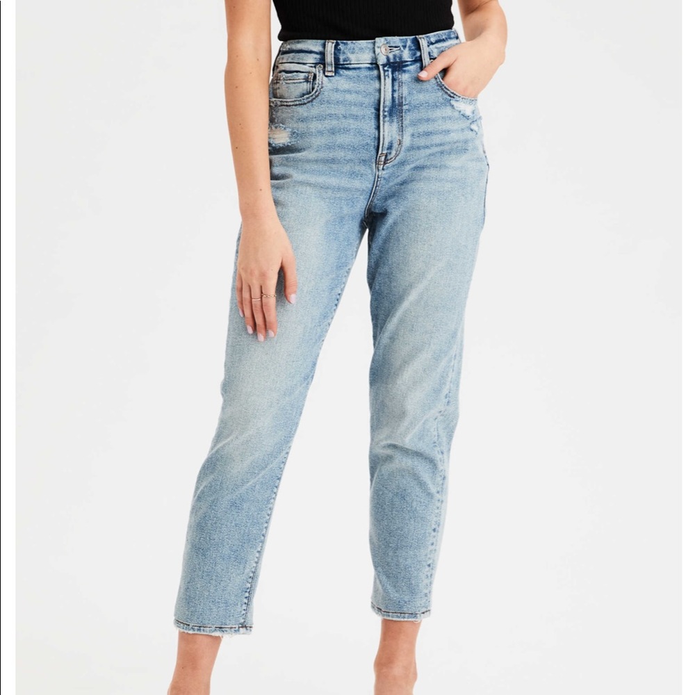 American Eagle Stretch Mom Jeans